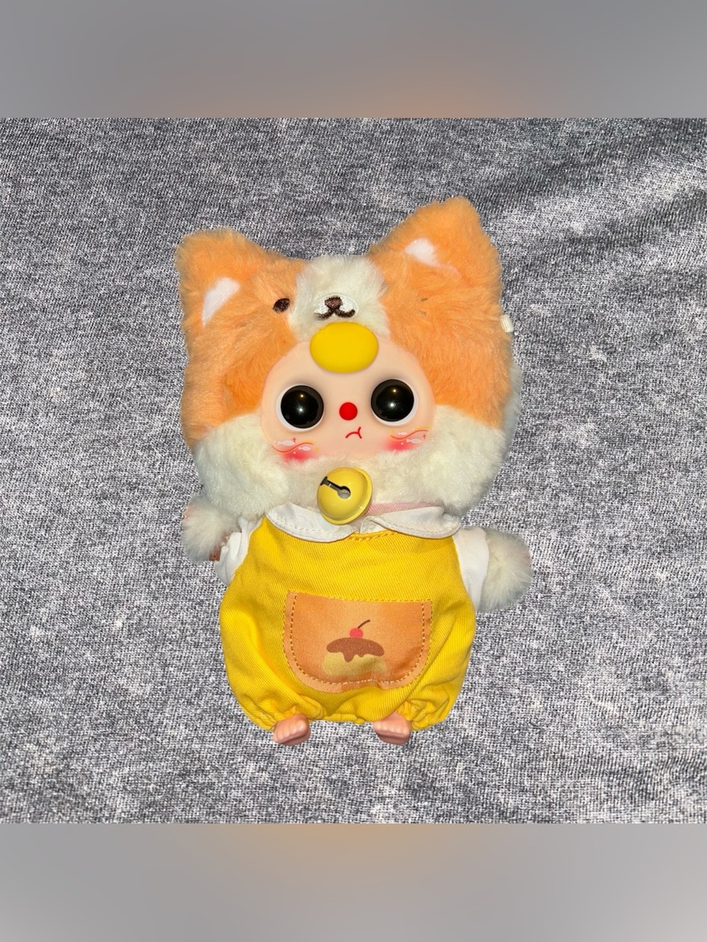 Baby Three Kittens Wardrobe Plush Pendant